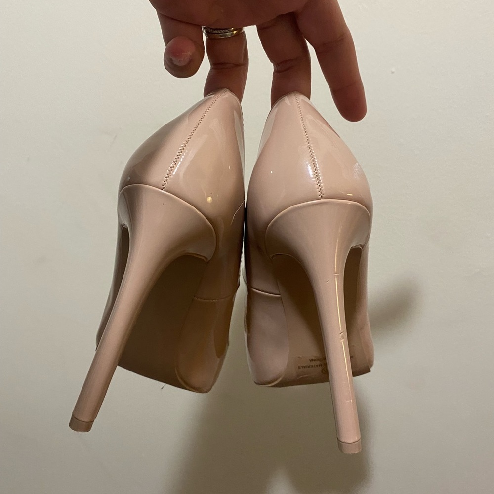 BRAND NEW! Miss Lola Beige Stiletto Pumps